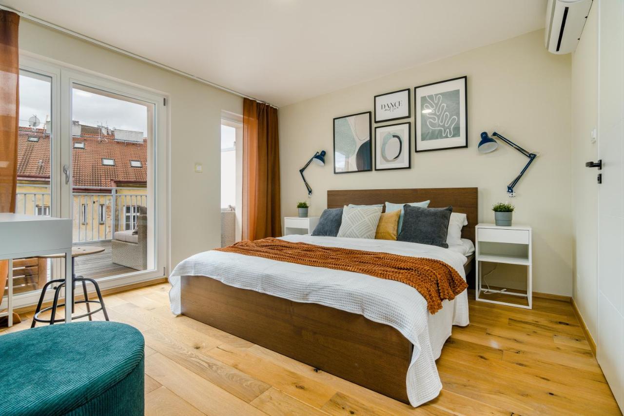 Apartamento Prague Days - Premium Loft W Terrace - View - Netflix - Ac Exterior foto